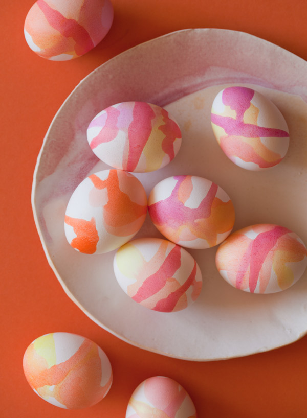 water-color-eastereggs-20-creative-ways-to-decorate-easter-eggs-upcycledtreasures