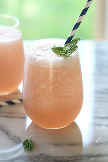 blended-grapefruit-limeade-summer-drink-recipe