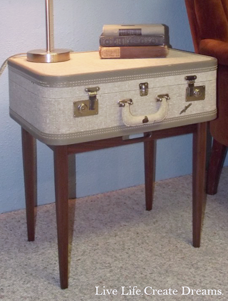 diy-vintage-suitcase-table-small-photo