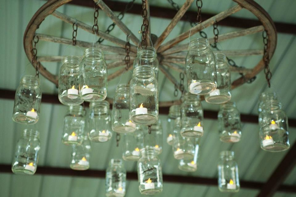 Creative Ways to Light up Mason Jars upcycledtreasures.com