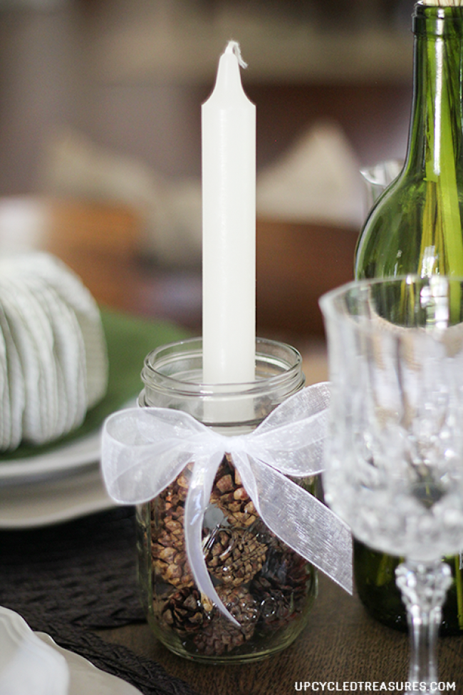 Looking for some neutral and rustic table decor inspiration this Thanksgiving? Check out these Fall Tablescape Ideas
