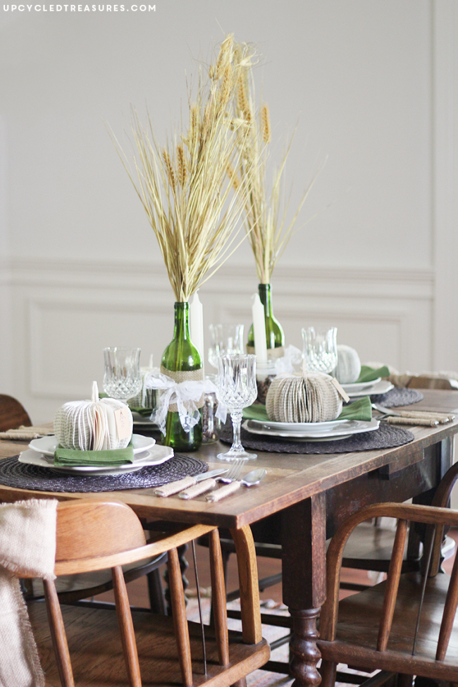 Looking for some neutral and rustic table decor inspiration this Thanksgiving? Check out these Fall Tablescape Ideas