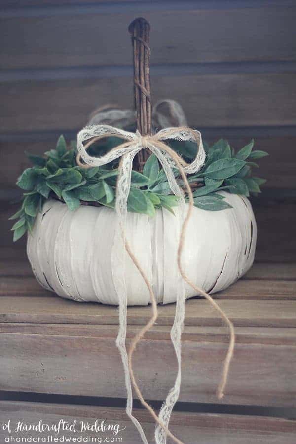Planning a fall wedding? Add a whimsical touch with this DIY pumpkin flower girl basket! MountainModernLife.com