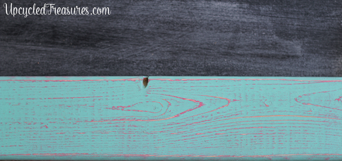 See how easy it is to make a giant chalkboard using DIY chalkboard paint which can be used in a home office, play room, or kitchen! MountainModernLife.com