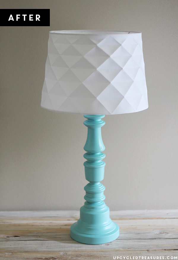Check out this lamp makeover and see how easy it is to update an old, thrown out lamp into something modern and beautiful! MountainModernLife.com