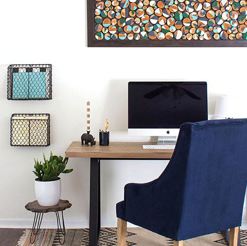 Modern Rustic Home Office Retreat | MountainModernLife.com