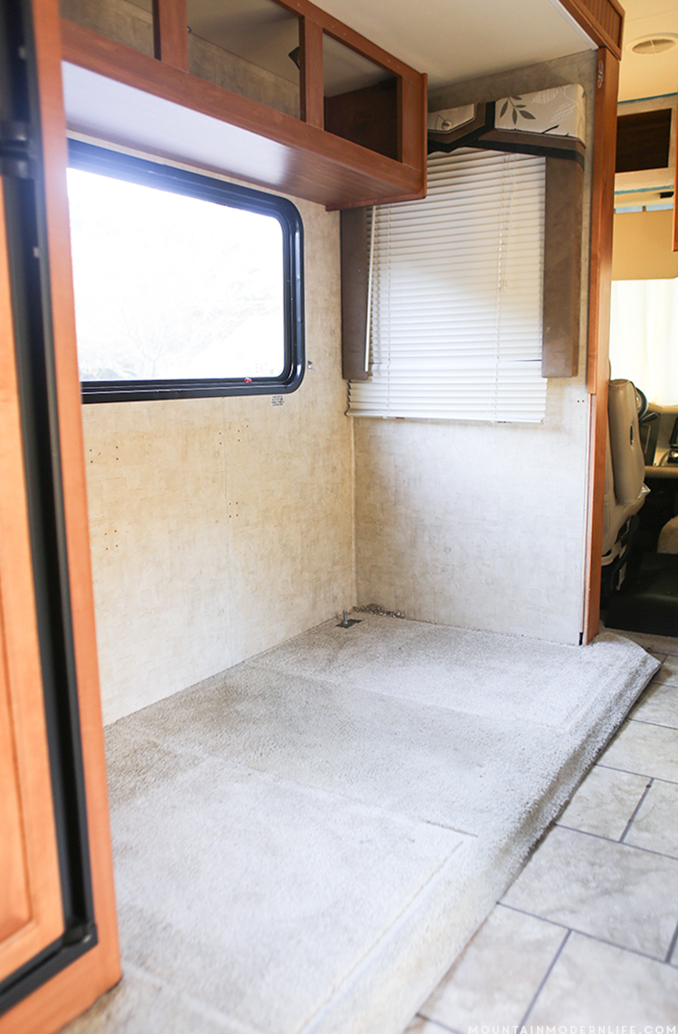 Looking to make changes to your Rig? See how easy it is to Remove the Dinette Booth from your RV | MountainModernLife.com