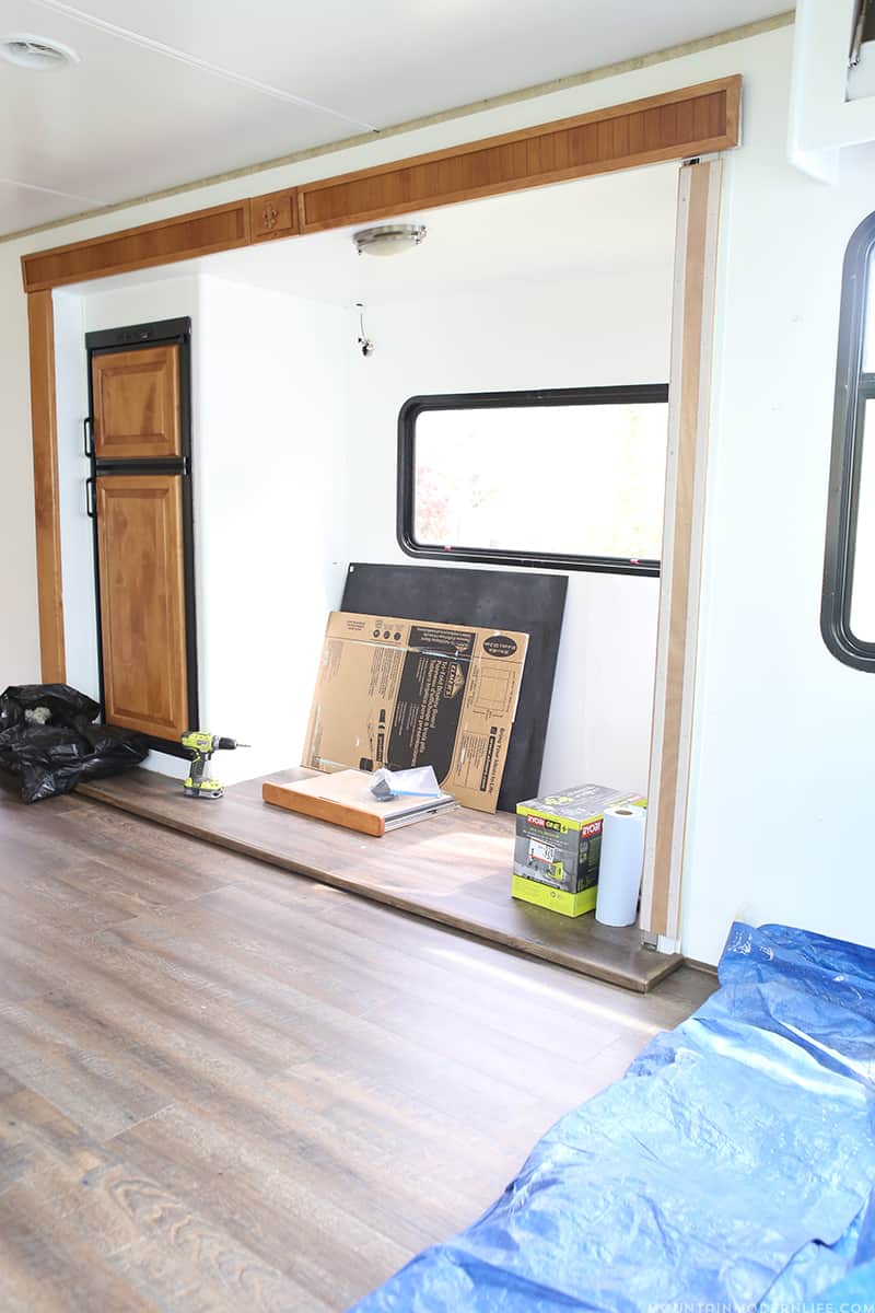 We're super excited to be a guest participant in the One Room Challenge for Spring 2016. Follow along as we renovate our RV into a rustic modern motorhome! 