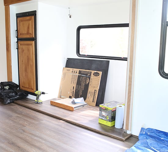 We're super excited to be a guest participant in the One Room Challenge for Spring 2016. Follow along as we renovate our RV into a rustic modern motorhome!