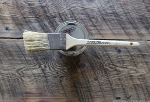 wooster-natural-bristle-brush-for-staining-reclaimed-wood-desk-with-polyshades-mountainmodenrlife.com
