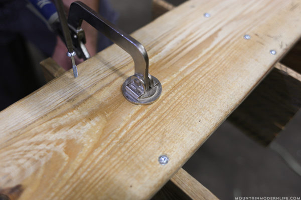 How to Make a DIY Horseshoe Rustic Bathroom Shelf