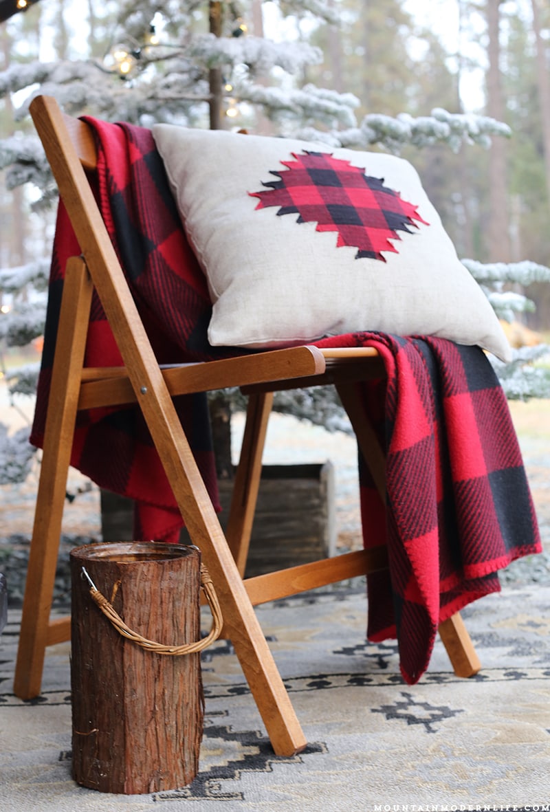 Cozy Cabin-Inspired Christmas in the Camper | MountainModernLife.com