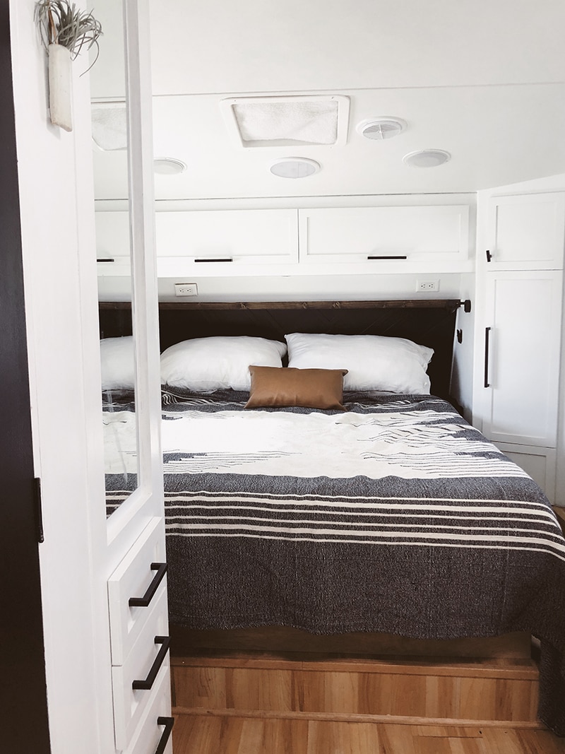 Modern Cozy RV Bedroom Renovation from Detach and Roam - Featured on MountainModernLife.com
