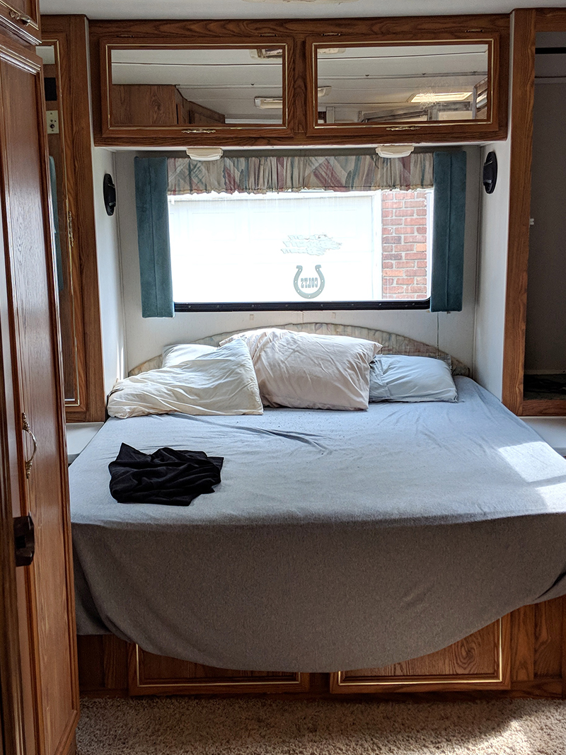RV bedroom before makeover