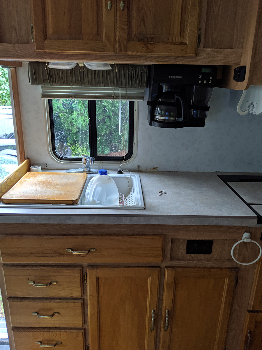 outdated motorhome kitchen