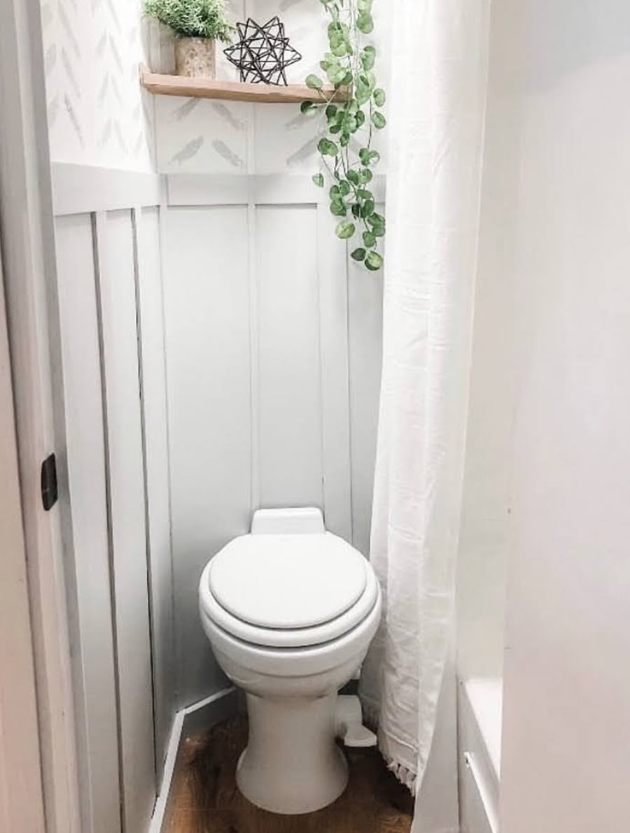 RV bathroom reno