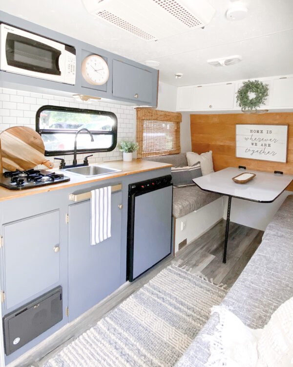 An Accountant With A Passion For Diy Renovated This Small Camper For 