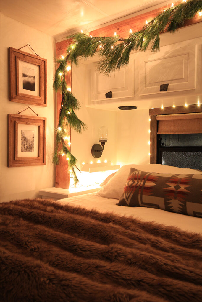 camper bedroom with Christmas decor