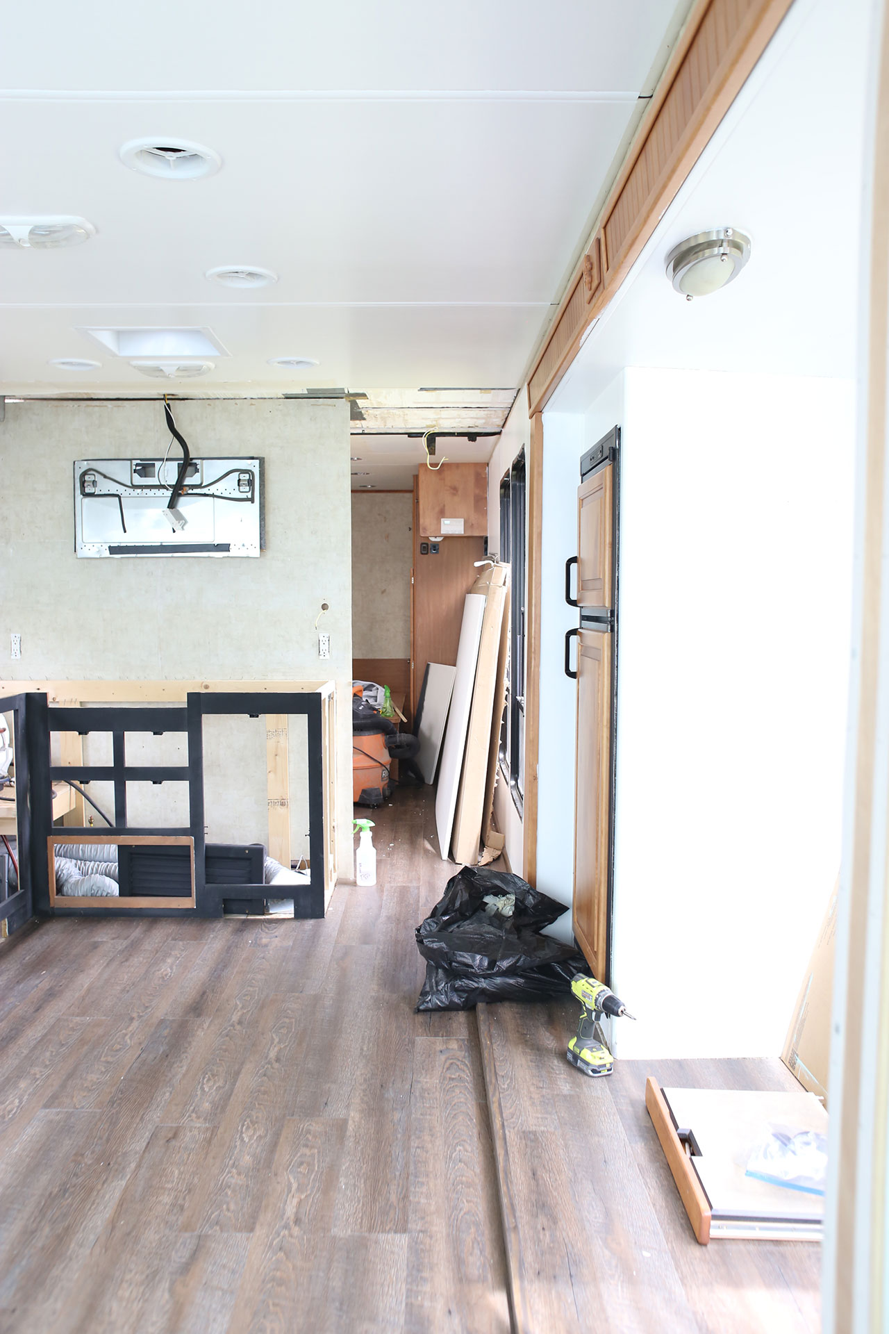 How to Replace RV Flooring